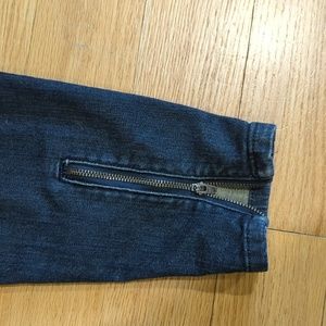 The Limited 917 Skinny 2 Zippered Legs